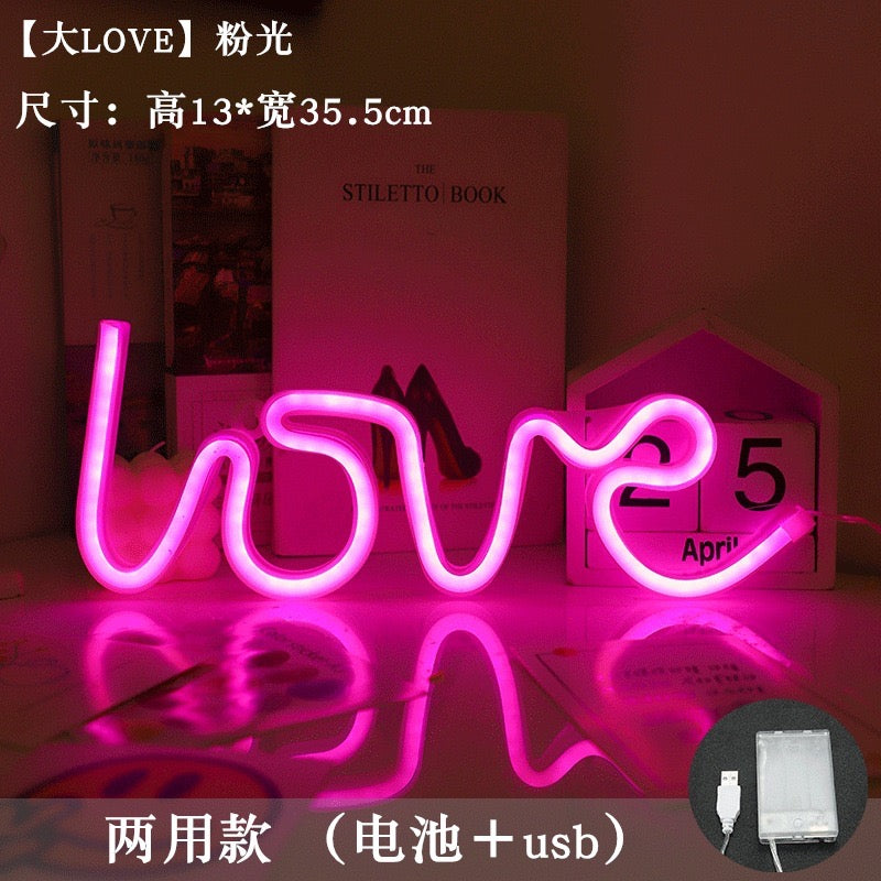 Love Neon pink lights