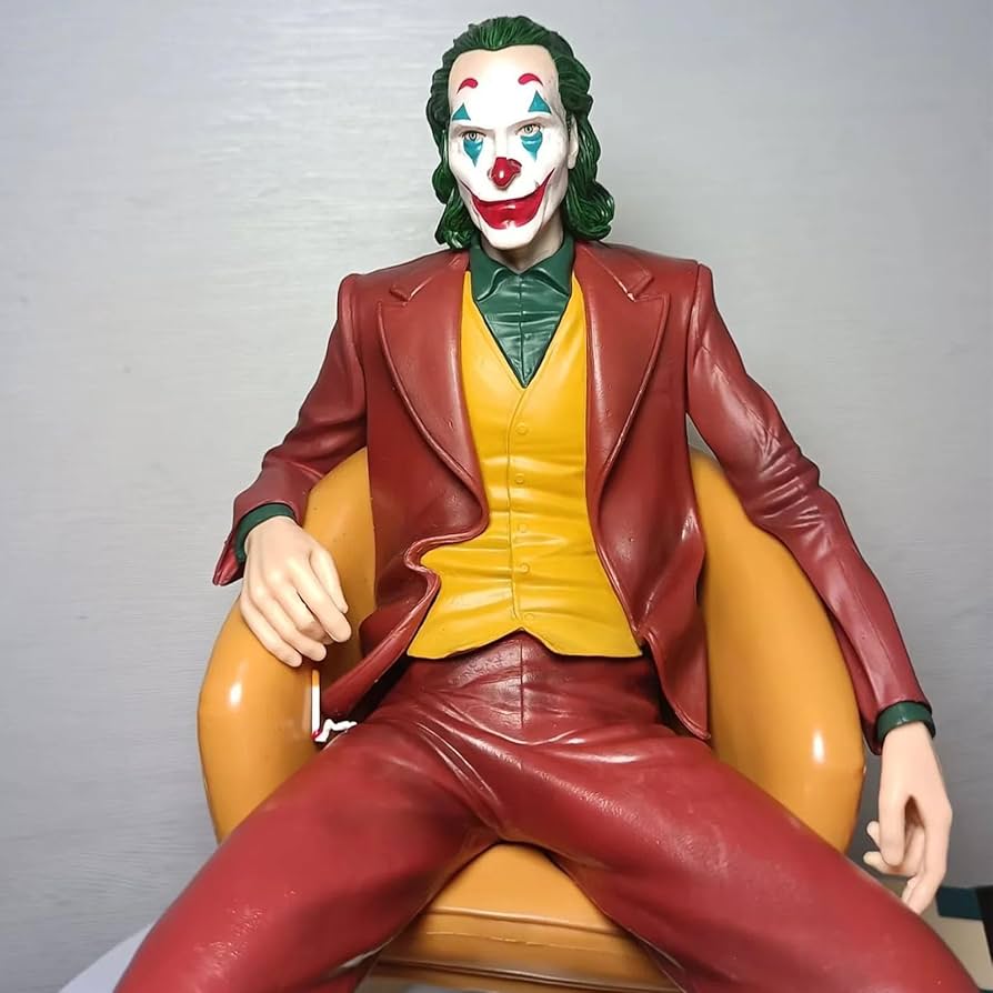 Joker Premium Figure