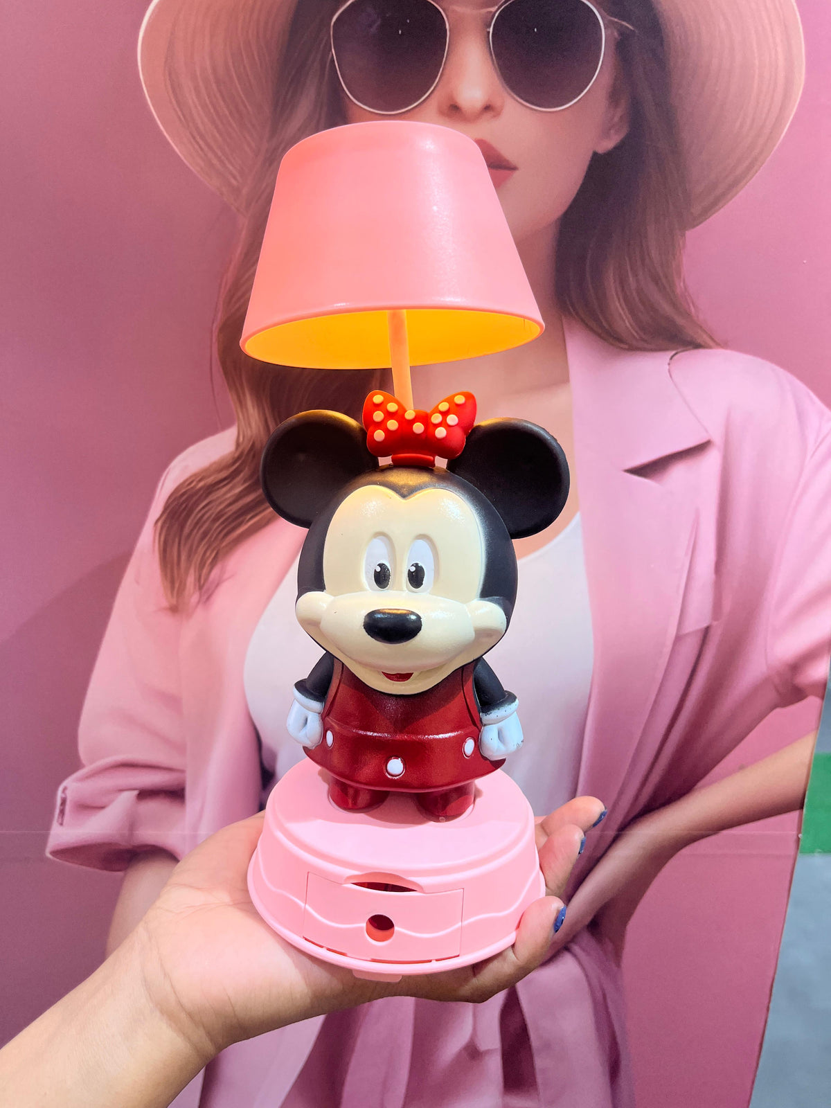 CHARACTER THEME TABLE NIGHT LAMP WITH SHARPNER - 26 CM